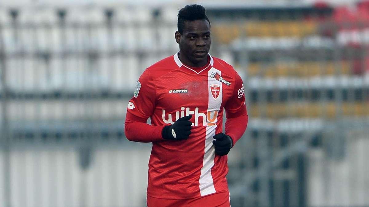 Como, dopo la promozione in Serie B torna di moda il nome di Balotelli