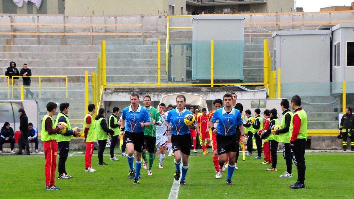Playoff 1^ Divisione, le formazioni ufficiali di Catanzaro-Benevento 