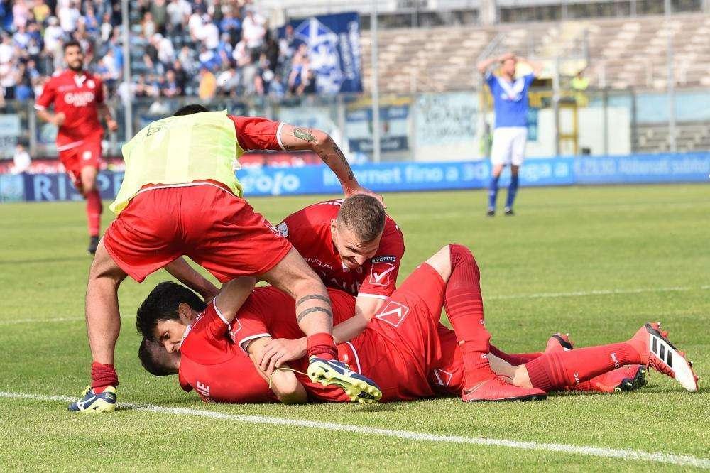 Carpi, la sfortuna di Vano: come segnare 3 gol (più uno) e venire eliminato