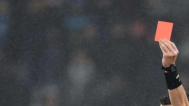Il fatto della settimana - Arbitri sotto accusa: dalla rabbia della Pro Vercelli alla delusione di Sogliano, le giacchette nere nell'occhio del ciclone
