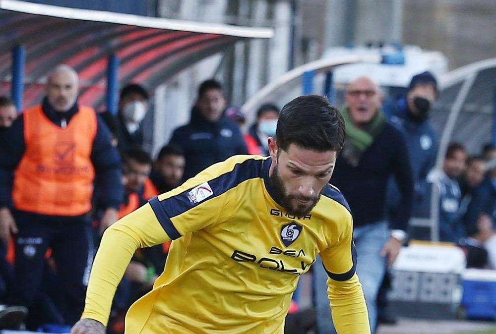 Turris, occhi in casa Catania: piace Andrea Russotto