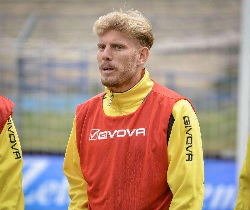 L'ex pro  Acampora si accasa in serie D