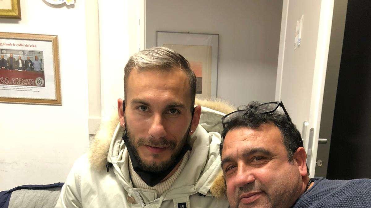 FOTONOTIZIA TC - Arezzo-Perez, ecco la firma