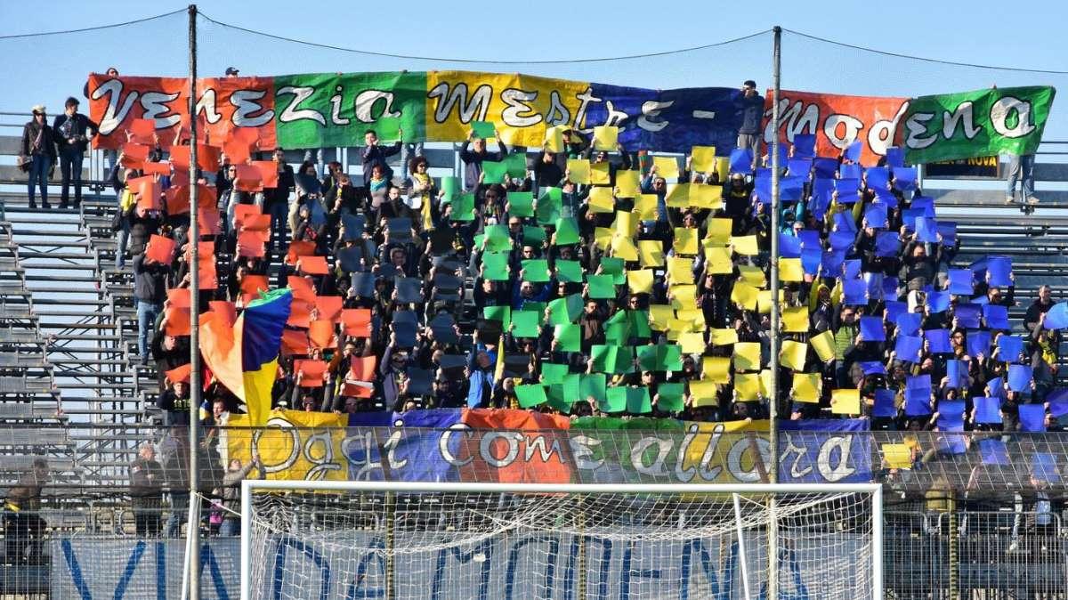 Modena, l'ex capitano Mayer: "Squadra, pubblico e mister: ora c'è tutto"
