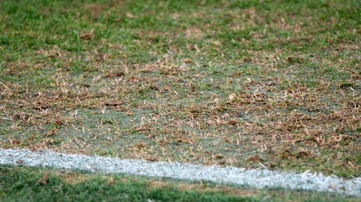 Taranto, incendio nella Curva Sud dello "Iacovone" al termine del match