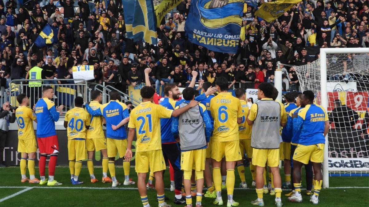 Frosinone in Serie A: il Cosenza si congratula con gli ex Alvini, Zilli e Calò