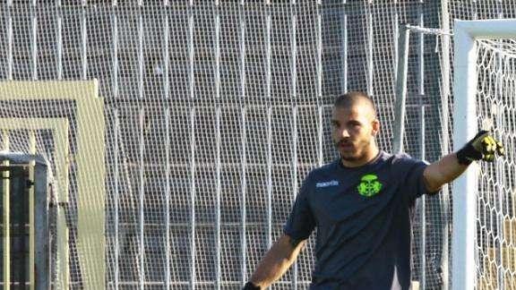 Reggiana, spavento per Venturi. Calcio in testa ed elisoccorso: ora tutto ok