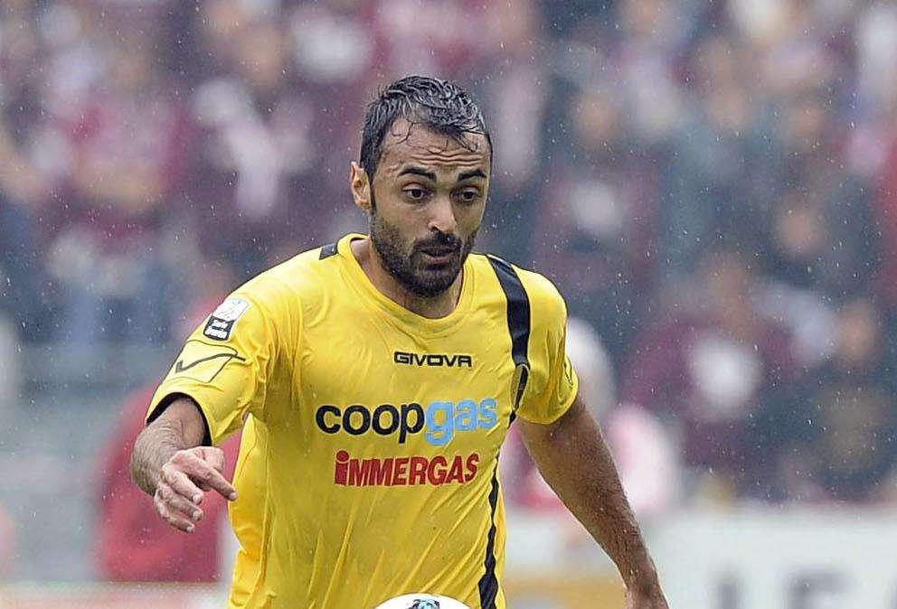 Messina, vicino un difensore del Lecce