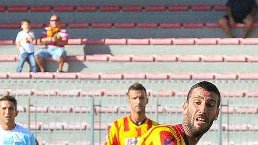 Lecce, Foti: "Non è tempo di personalismi. Teniamo tutti all'obiettivo promozione"