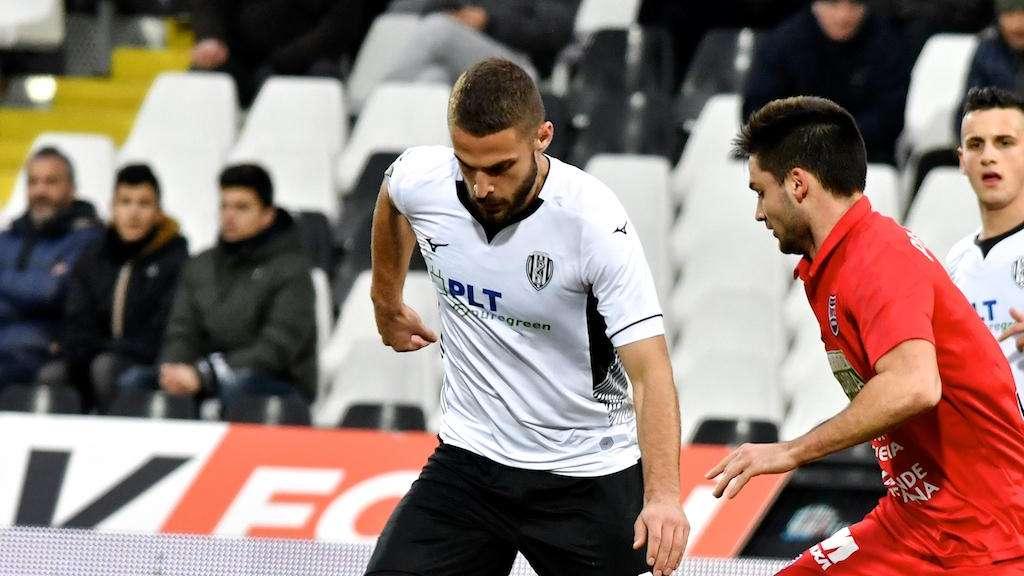 Pescara, rinnovo Pellacani: attesi sviluppi, ma ci sono proposte da altri club