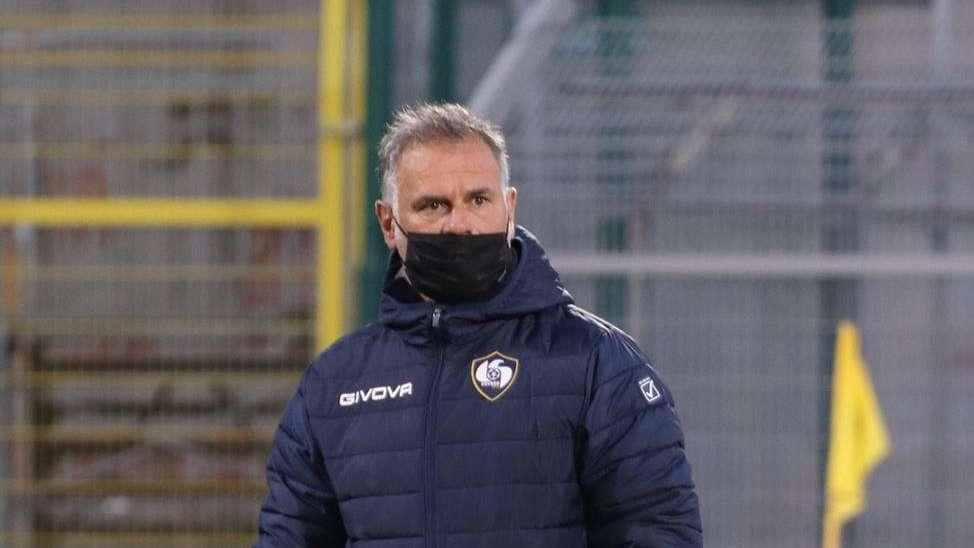 Messina, Modica recrimina: "Non ci fischiano un rigore dal 1942"