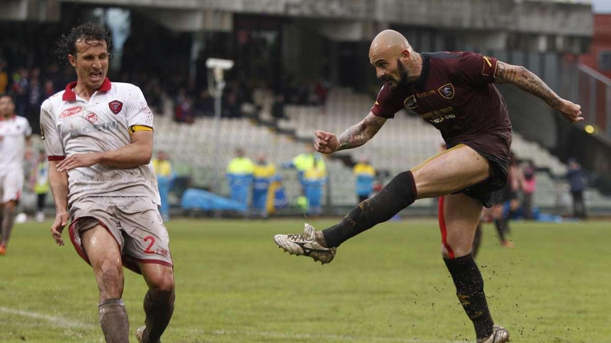 Ancona, nel mirino un bomber di Lega Pro