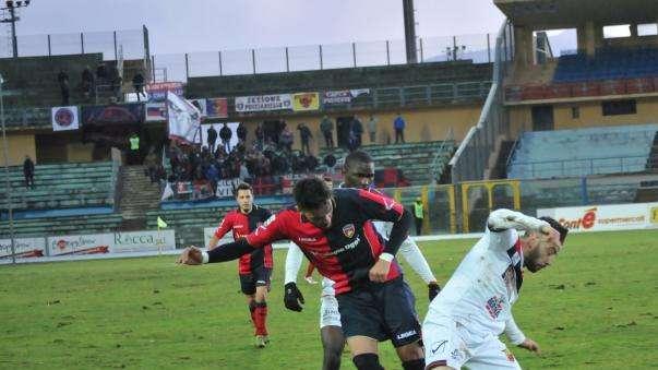 Casertana, parla l'ex Cunzi: "Futuro? Sto aspettando che si sblocchino un paio di situazioni in Lega Pro"