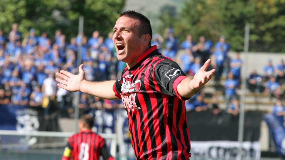 Novara, colpo grosso per l'attacco