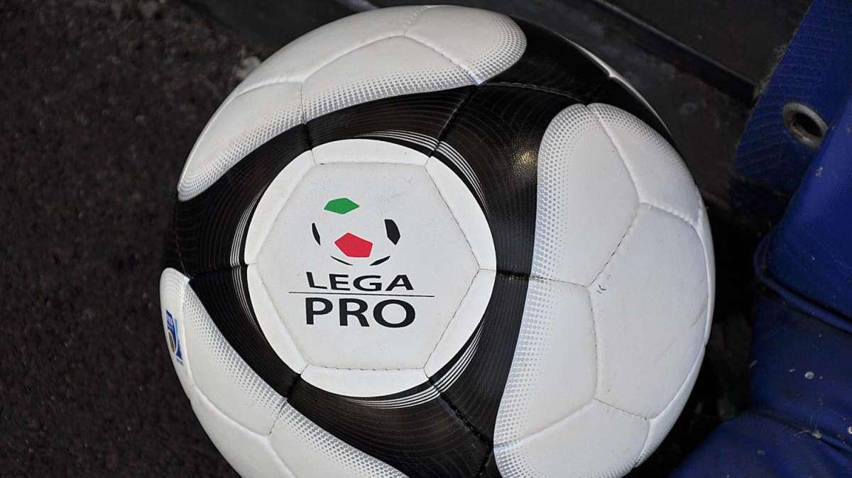 2^ Divisione, derby della delusione tra Neapolis e Aversa Normanna