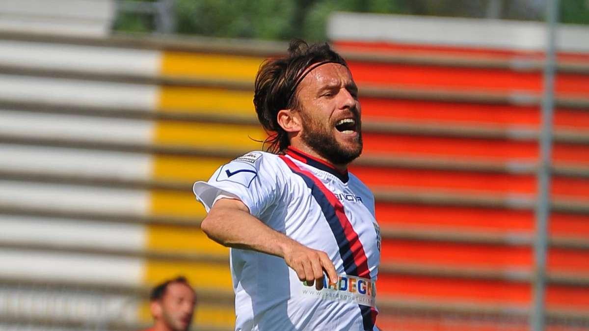 Reggina, piace un ex Messina per la fascia