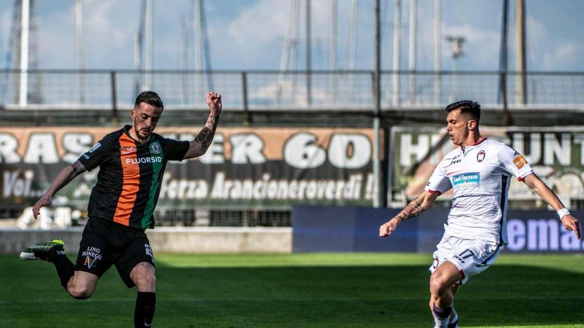 NOTIZIA TC - Novara, Firenze richiesto da Lucchese e Potenza