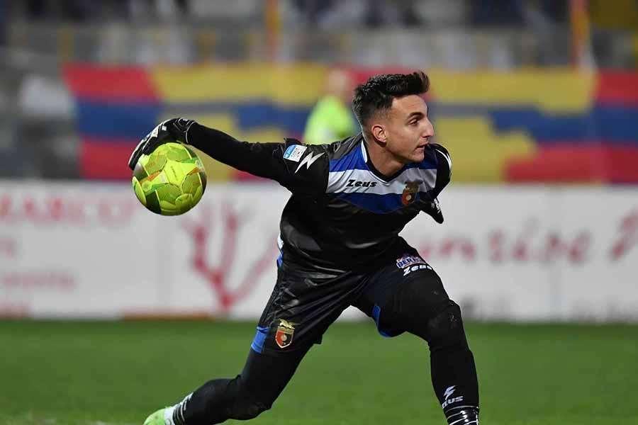 Samb, si decide sul tesseramento di Cardelli