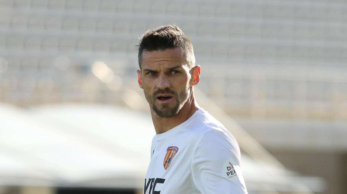 Vicenza, pressing su Maggio per convincerlo a rimandare il ritiro