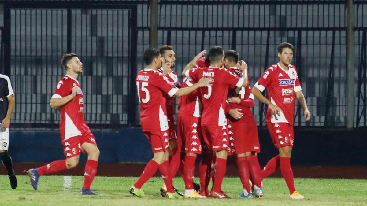 Bari, tamponi ok. Andreoni, Celiento e D'Ursi parzialmente in gruppo