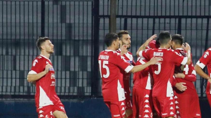 Bari, prosegue la preparazione in vista della sfida con il Palermo