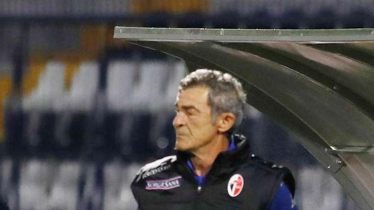 Bari, Auteri negativo anche al secondo tampone. Domani torna in panchina