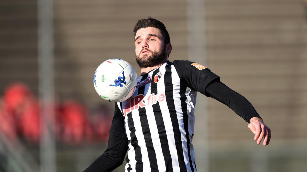 Virtus Verona-Pro Patria, Beretta unica punta: le formazioni ufficiali
