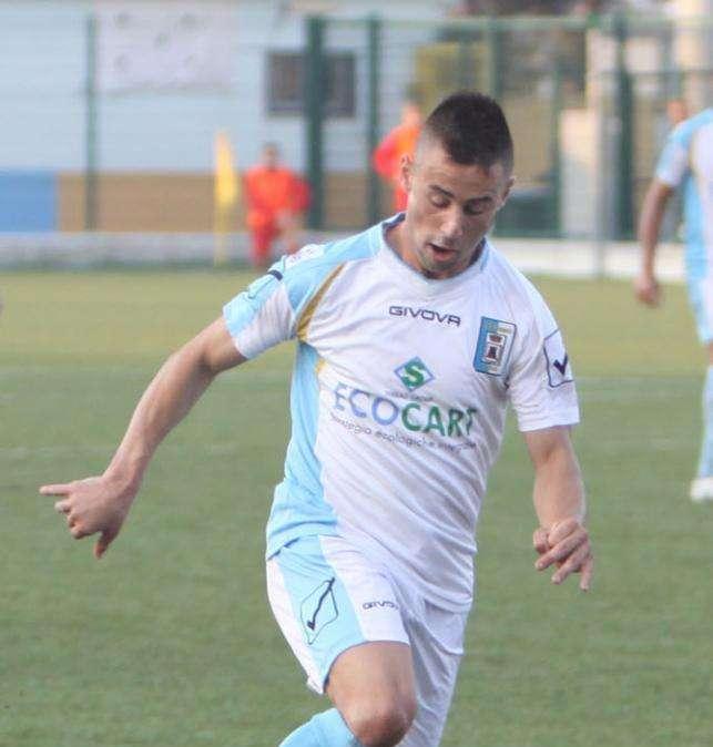 NOTIZIA TC - Samb-Cavese, scambio Garofalo-Sandomenico