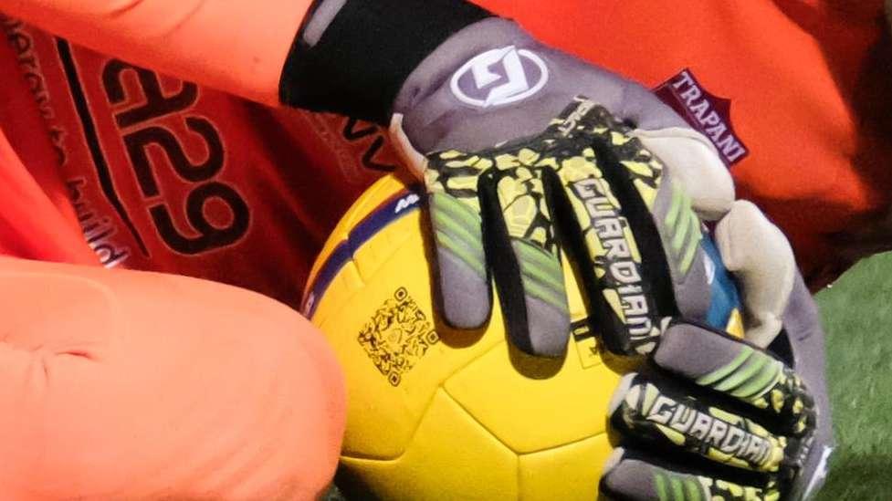 Ternana e Avellino ok. Il Catania la ribalta e dilaga a Latina. Monopoli, blitz a Trapani