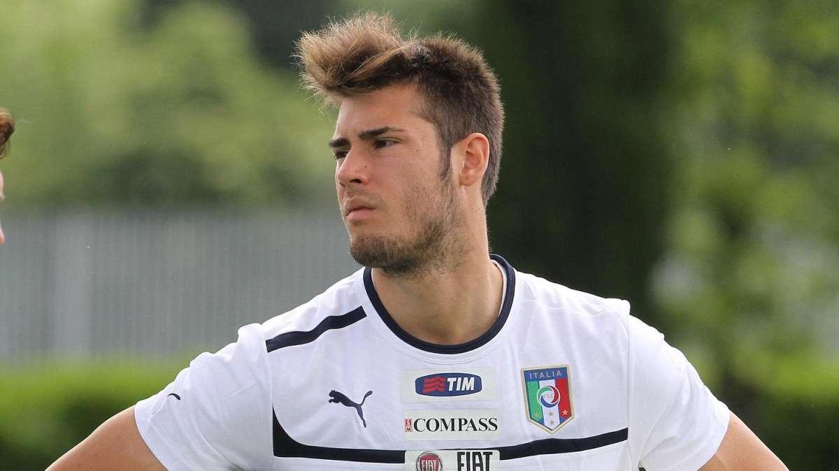 1^ Divisione, il Como toglie lo scettro alla Pro Vercelli