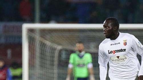 Reggina, in arrivo un centrale difensivo dall'Avellino?