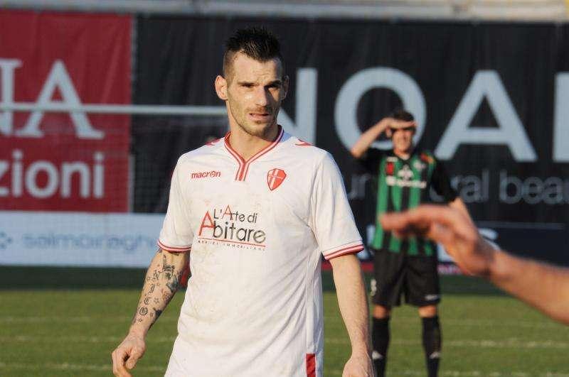 Prato, interessa un esterno del Padova