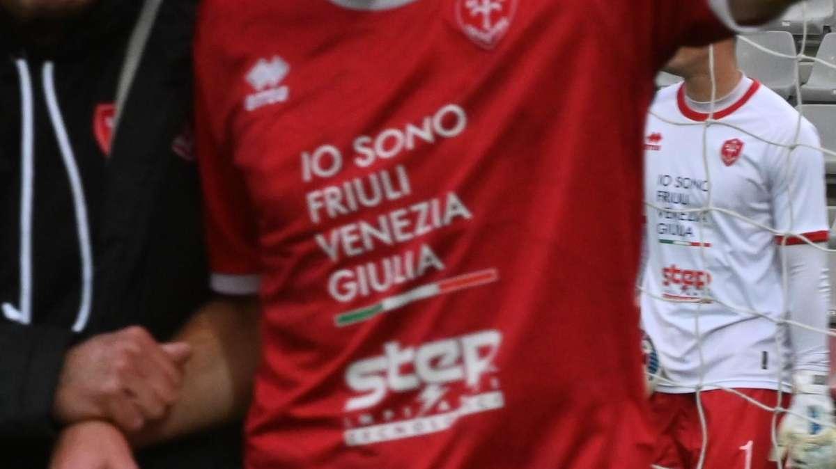 Triestina, Redan e Agostino out per motivi disciplinari ma già in gruppo
