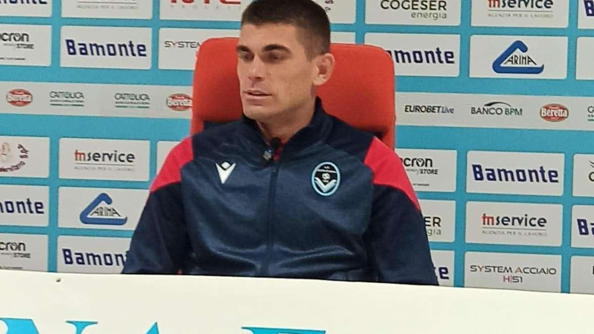 Trombetta: "Obiettivo doppia cifra. La Giana mi voleva già un anno fa"