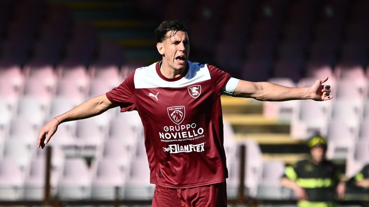 Salernitana, Capomaggio pronto a salutare: vicino allo Spezia