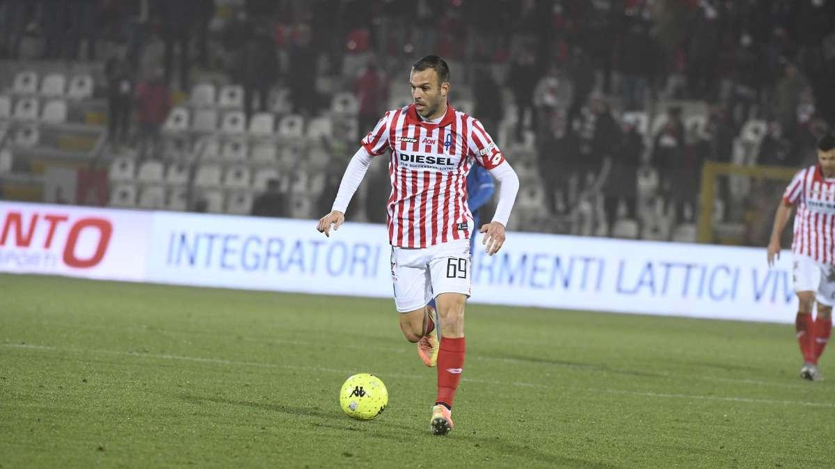 Meggiorini: "A Vicenza decisi di smettere, arrivò Da Cruz e rovinò lo spogliatoio"