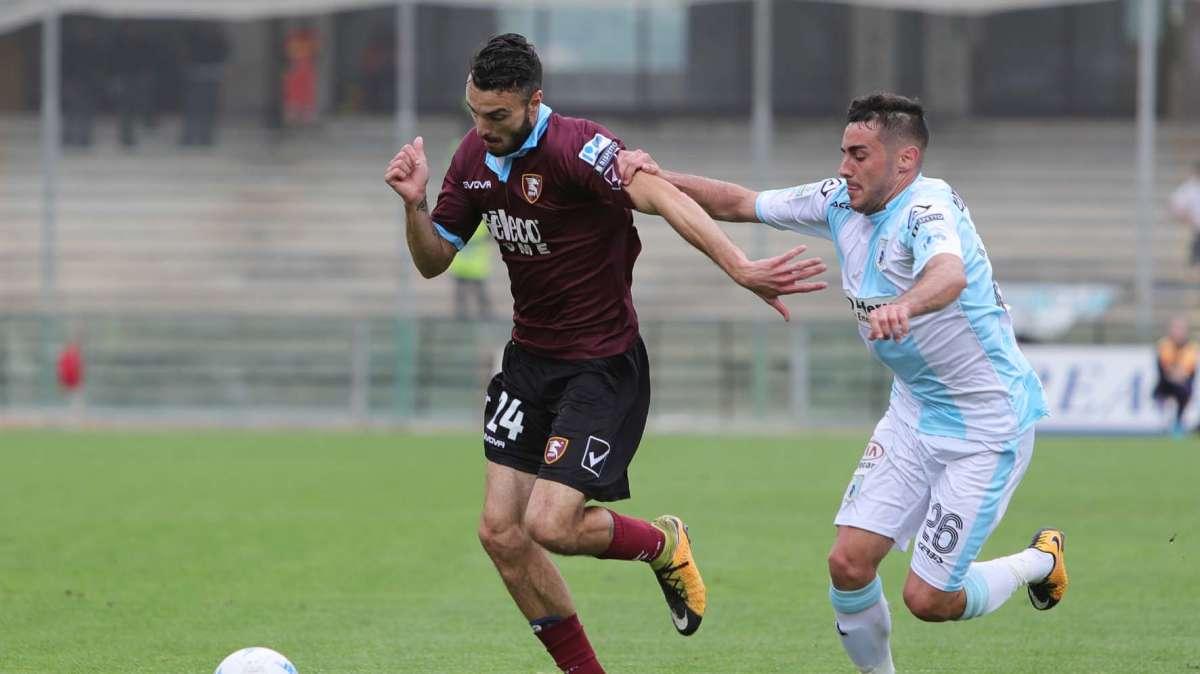 UFFICIALE - Fiorenzuola, rinnovo fino al 2023 per Michele Currarino