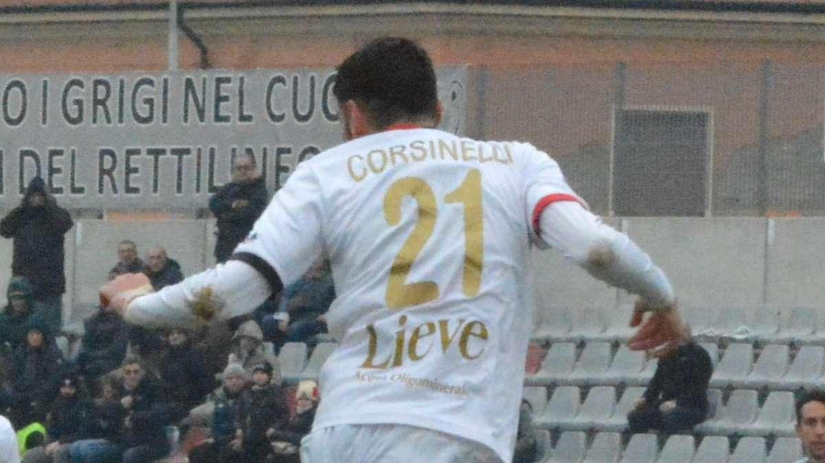 Non solo l'Arezzo su Francesco Corsinelli: piace anche a Novara e Perugia