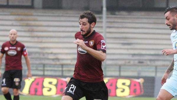 Reggiana, torna di moda il nome di un centrocampista di Serie B