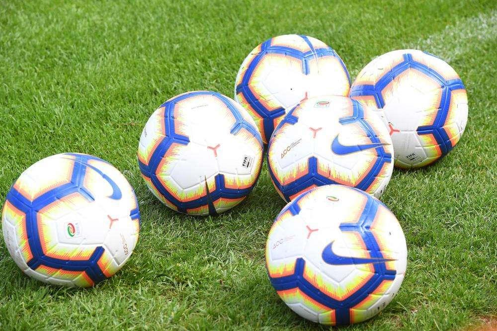 Salernitana, non convocati per il ritiro tanti calciatori che fanno gola in Serie C