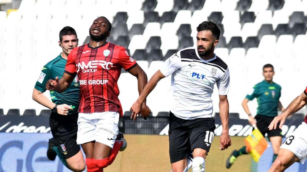 Top & Flop di Legnago-Pro Patria
