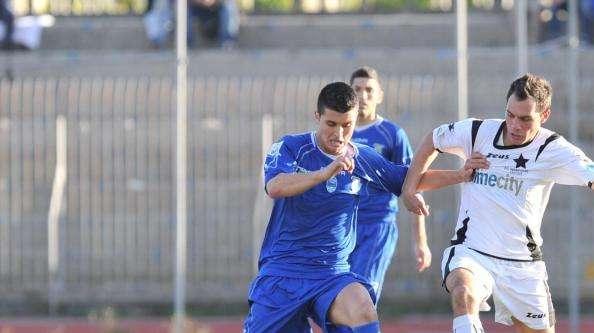 Un esterno offensivo ex Lega Pro seguito dal Taranto