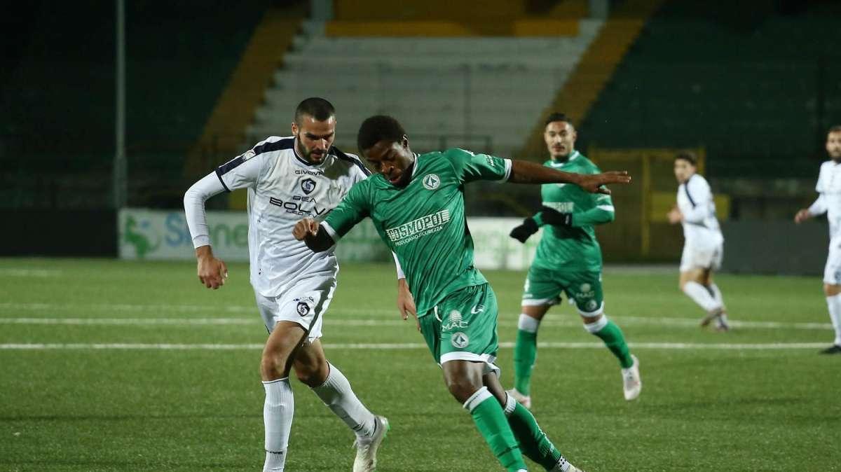 NOTIZIA TC - Monopoli, vicino Joel Baraye 