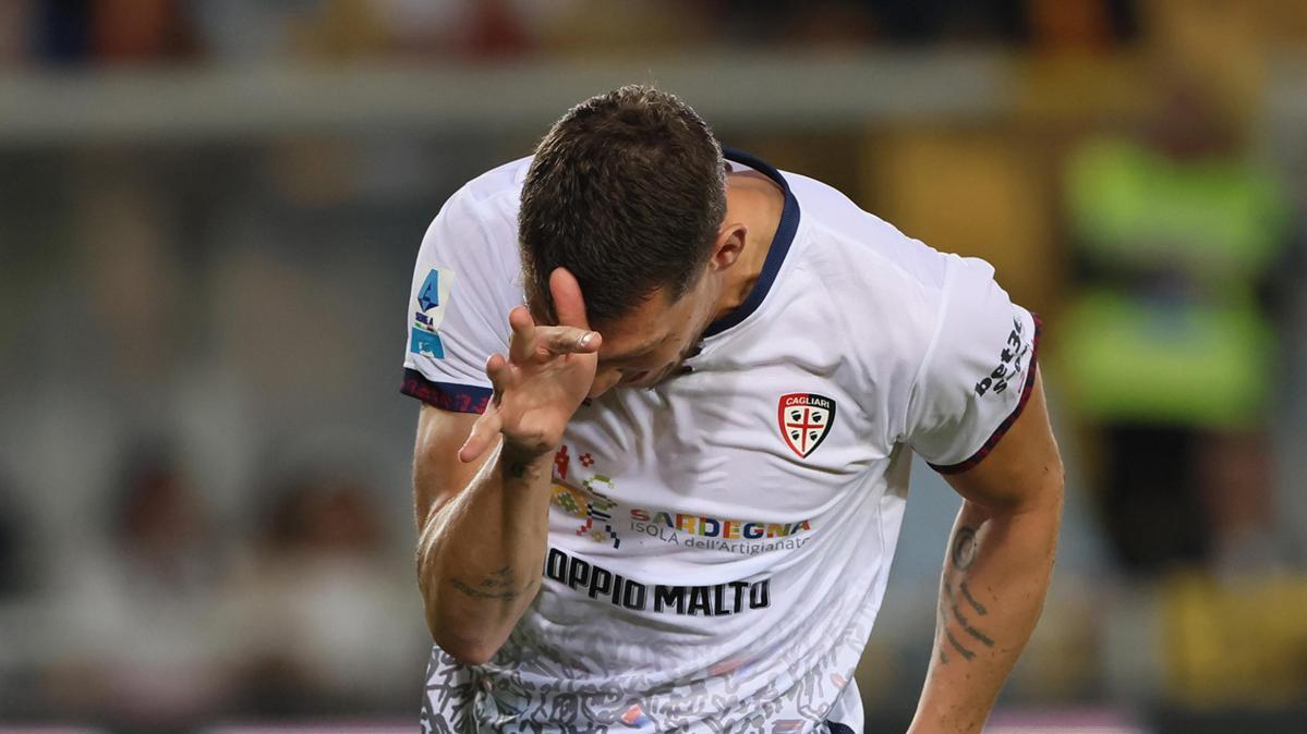 Calcio: 600 km per l'autografo di Belotti, l'attaccante lo invita allo stadio