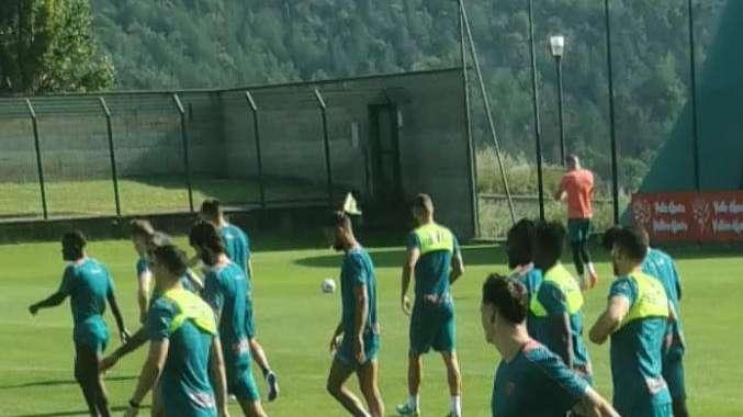 QUI CHATILLON - Cagliari, il report del terzo giorno di ritiro: esercitazioni tecnico-tattiche per i rossoblù