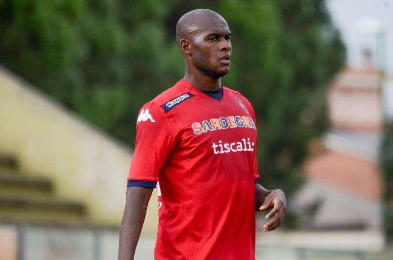 Cagliari, addio Ibarbo: l’attaccante passa a titolo definitivo al Sagan Tosu