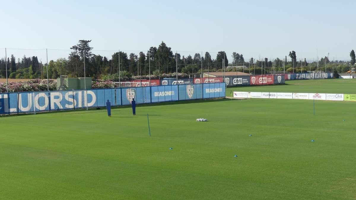 Carbonia, ufficiale il ritorno dell'ex Cagliari Mirko Atzeni