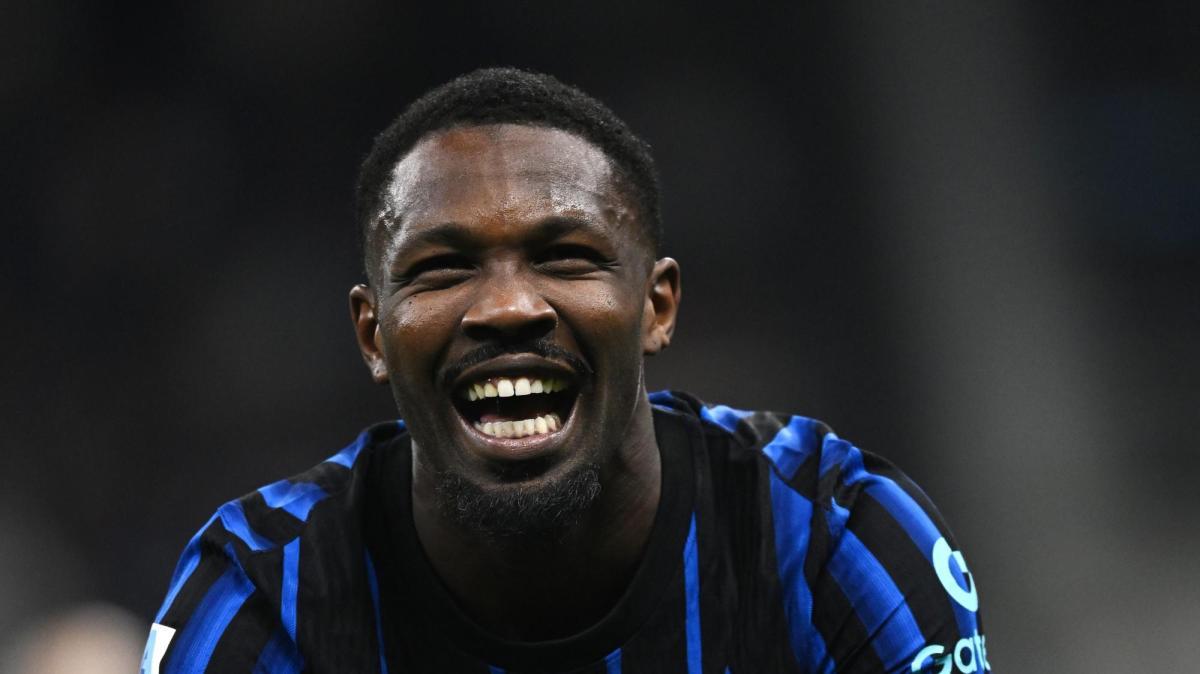 Qui Inter - Contro il Cagliari l'attacco potrebbe essere affidato a Thuram e Bonny