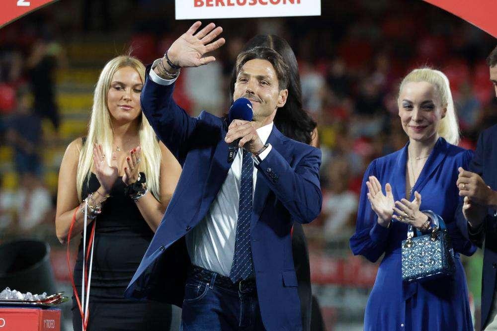 Pier Silvio Berlusconi: "Serata di passione in ricordo di papa'"