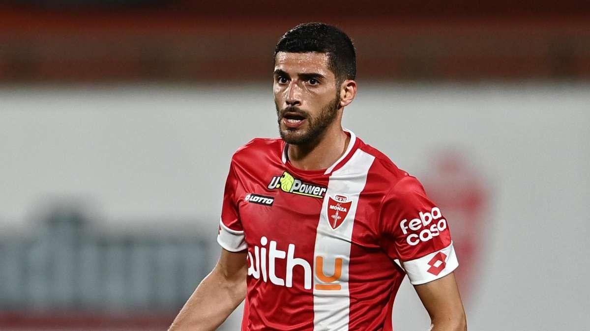 Asse Cagliari-Monza caldissimo, i rossoblù vogliono Valoti. Procedono le trattative per Carboni 